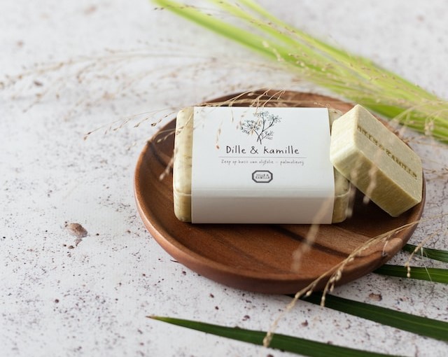 micheile-henderson-0FPO8-h7TYw-unsplash-1