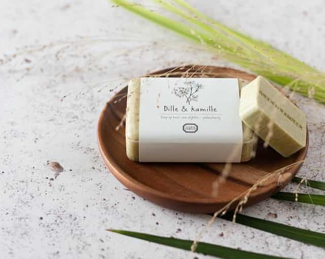 micheile-henderson-0FPO8-h7TYw-unsplash-1